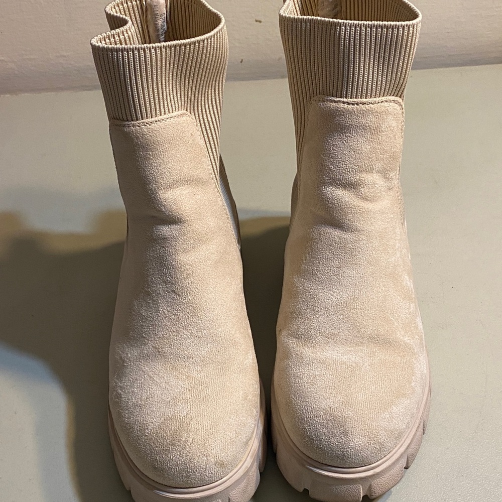 Chunky Chelsea Ankle Boot in Light Cream Suede - Picture 2 of 5
